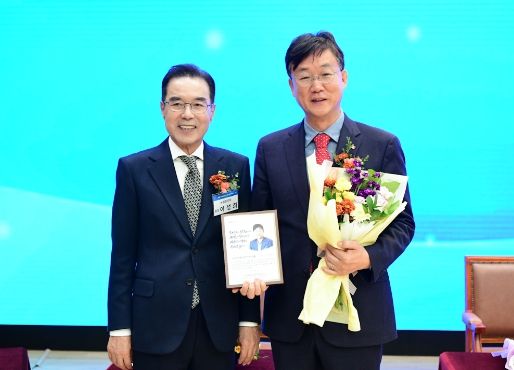 이민근 안산시장, 지역농업발전 선도인상 수상