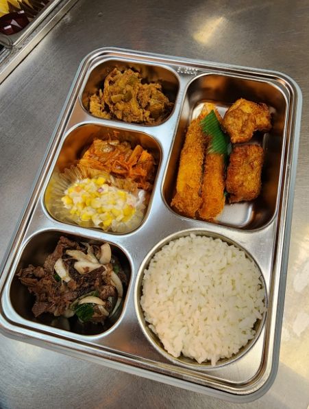 다회용기에 담긴 도시락