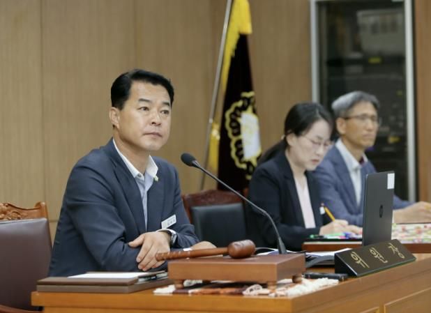 제248회 이천시의회 임시회 폐회중 제1차 의회운영위원회