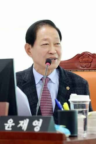경기도의회 윤재영 의원, 지역영상미디어센터 및 예술인 기회소득 사업 문제점 개선 촉구