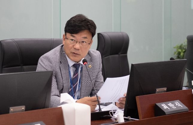 경기도의회 최만식 의원