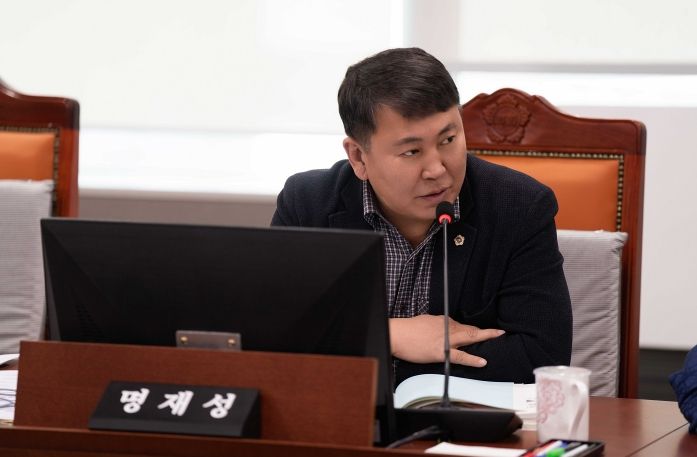 경기도의회 도시환경위원회 명재성 의원(더불어민주당, 고양 5)