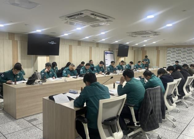 남양주시는 7일 시청 재난상황실에서 봄철 산불방지 대책 회의를 열고 관계기관과 산불 예방 및 대응 방안을 논의했다.