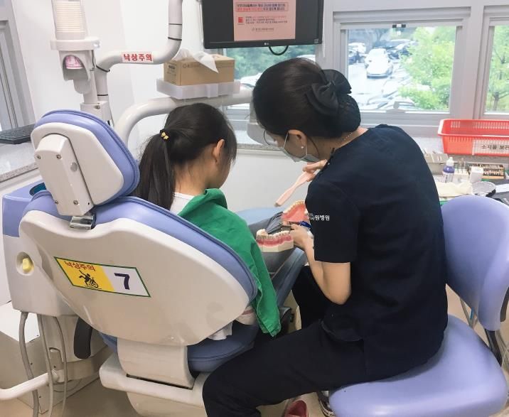 수원병원)치과주치의사업 진료 사진