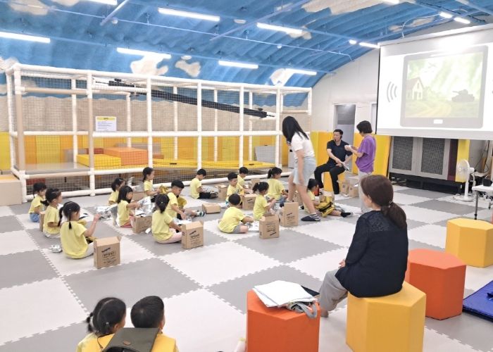 ‘구산동 주민대피시설’에서 진행된 어린이 안보·안전체험