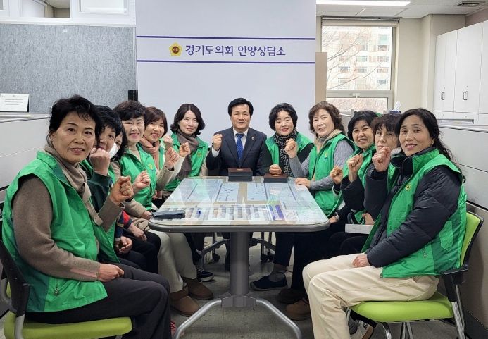 문형근 위원장,